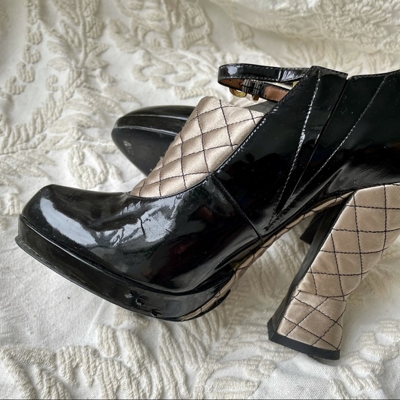 Emporio Armani Platform Booties Black Lacquer - Picture 6 of 6